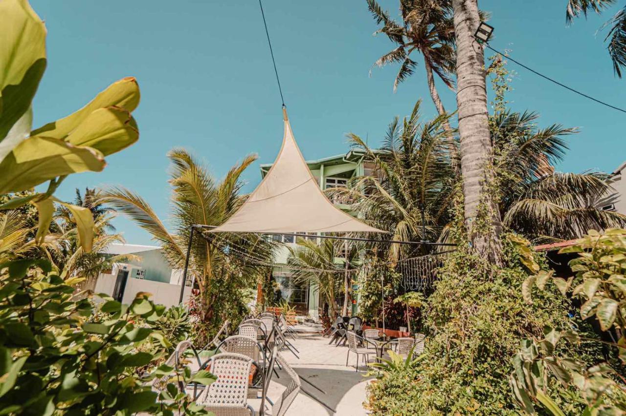 Oceana Boutique Hotel Maafushi Buitenkant foto