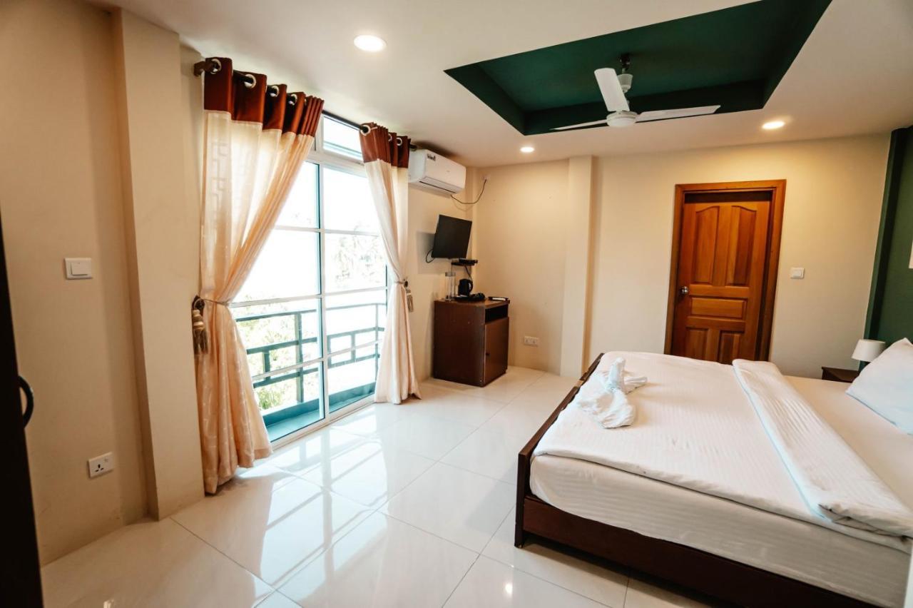 Oceana Boutique Hotel Maafushi Buitenkant foto