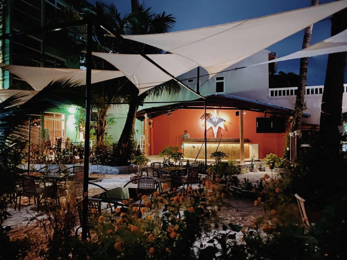 Oceana Boutique Hotel Maafushi Buitenkant foto