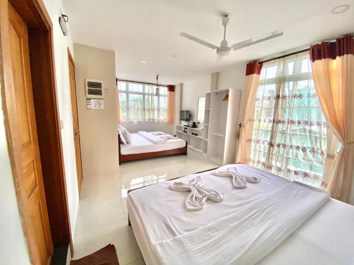 Oceana Boutique Hotel Maafushi Buitenkant foto