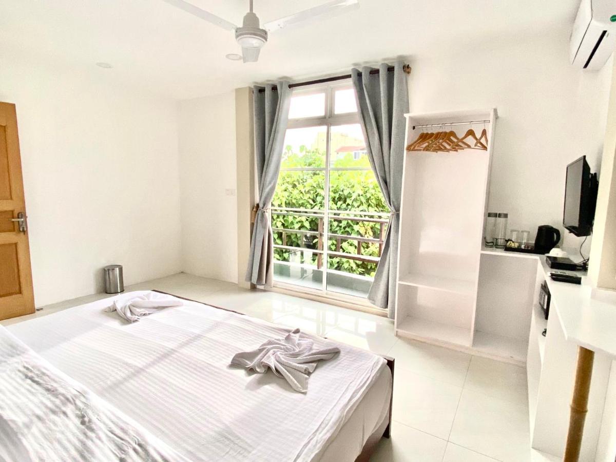 Oceana Boutique Hotel Maafushi Buitenkant foto